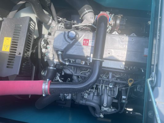 Động cơ Hino trên máy xúc Kobelco SK380XDLC-10
