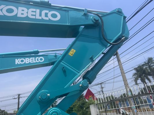 Kết cấu cần máy xúc Kobelco SK380XDLC-10