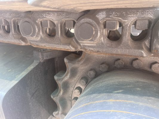 Bánh sao và mắt xích máy xúc Kobelco SK380XDLC-10