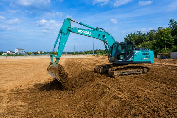 Máy xúc Kobelco SK200-10 thi công san lấp