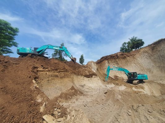Máy xúc Kobelco 25 tấn SK250-10