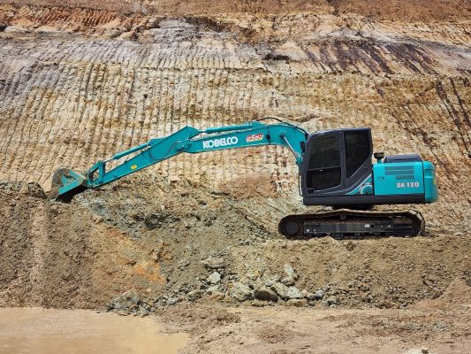 Kobelco SK130-10 máy xúc 13 tấn