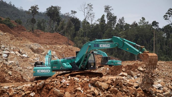 Giá Kobelco SK200-10 và SK250-10