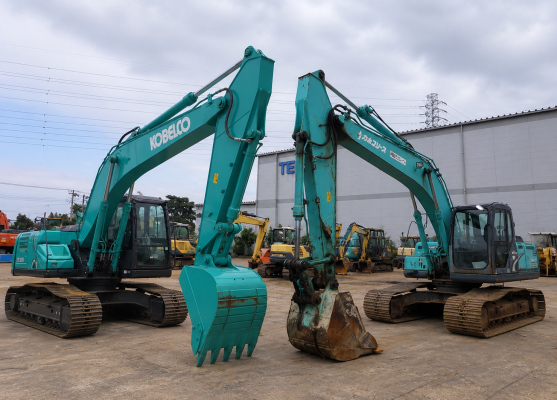 So sánh Kobelco SK200-8 và SK200-10 cũ