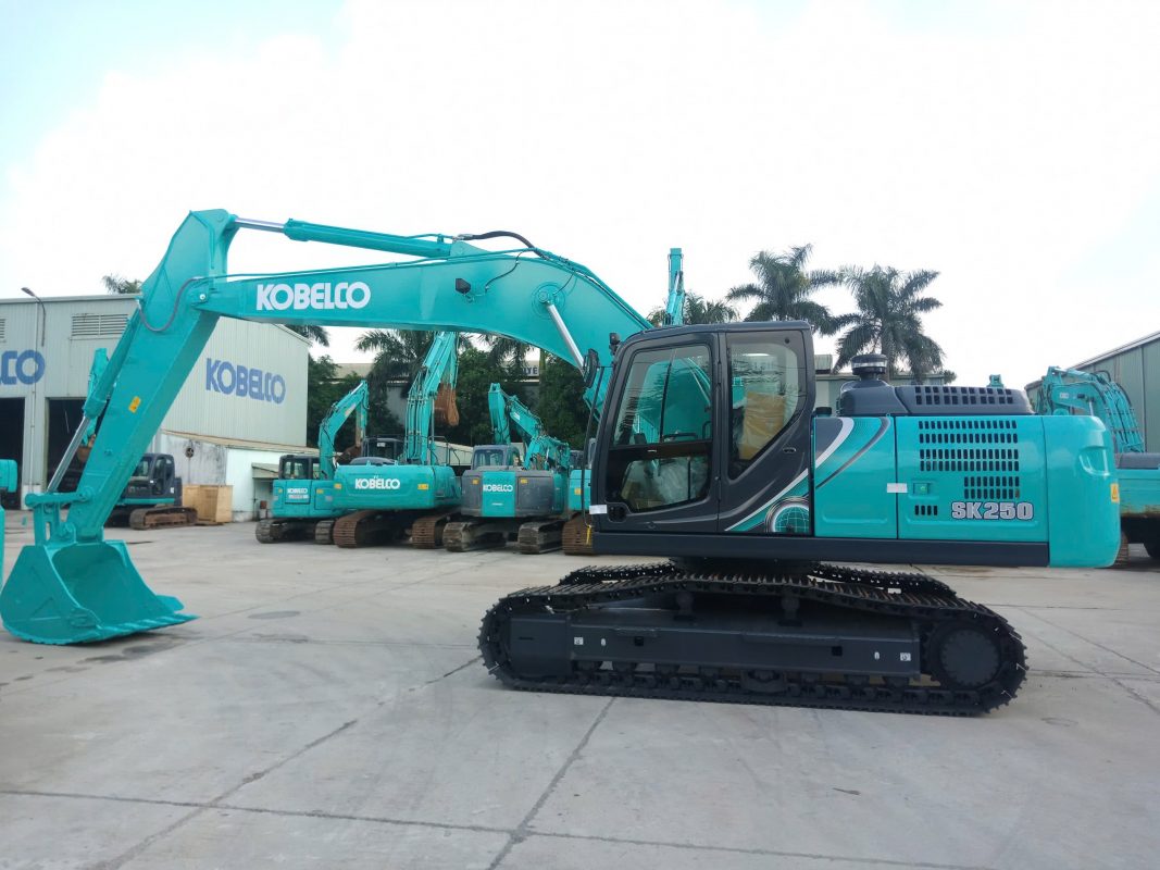 Giá SK250-10 mới hiện nay